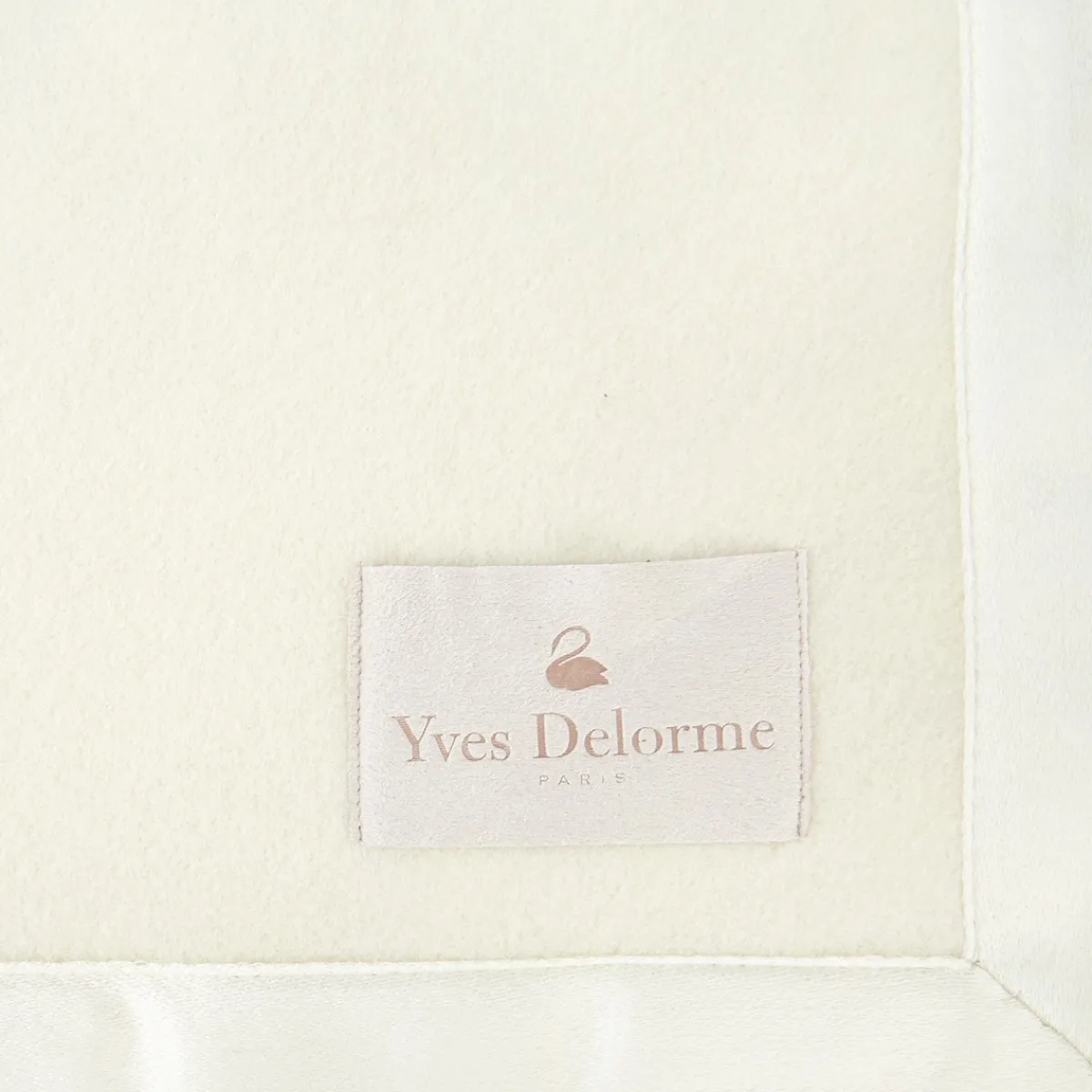 Yves Delorme Couverture Nymphe style New